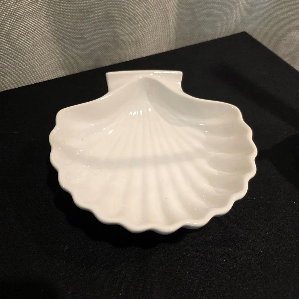Vintage Japanese Scallop Shell Ceramic Dish, Appetizer Plate, Trinket Tray